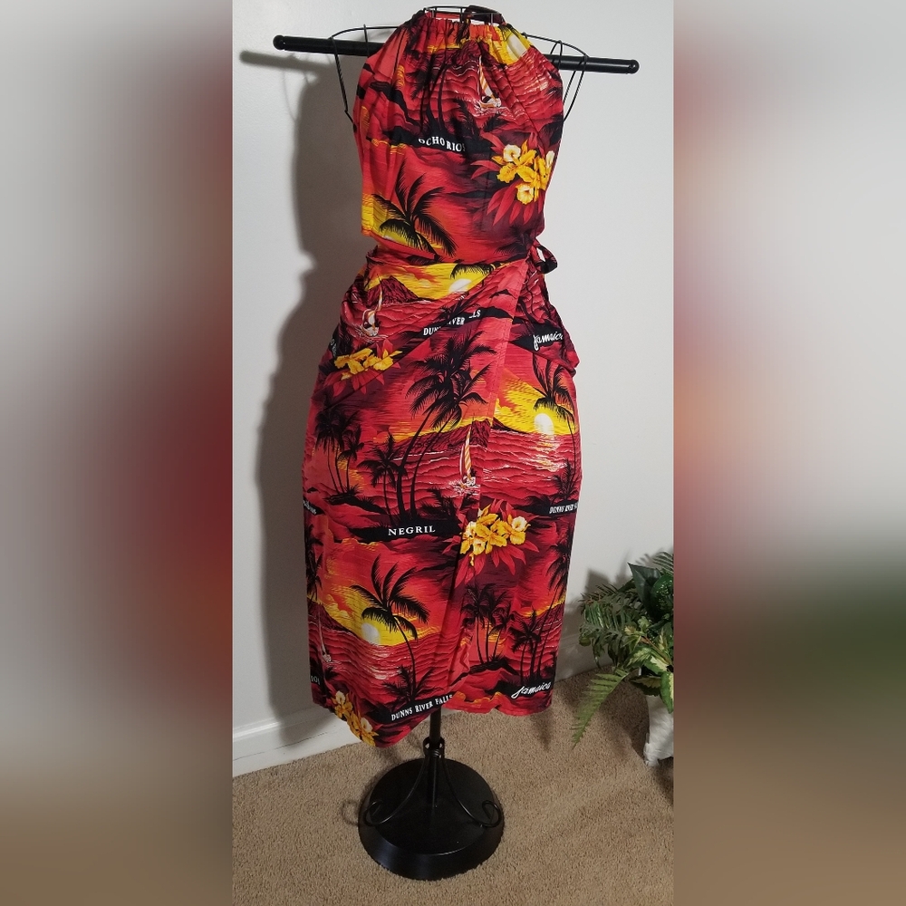 Vacation Time 🌞Caribbean Sunset Halter Dress, One Size